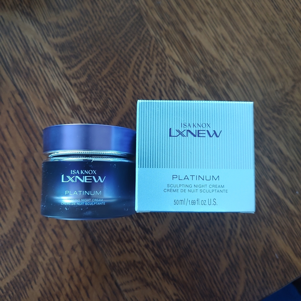 Avon Isa Knox LXNEW Platinum Night Cream  1.69 Oz NIB